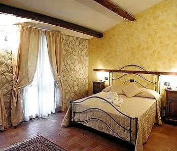 Hotel L'Aquila 拉奎拉