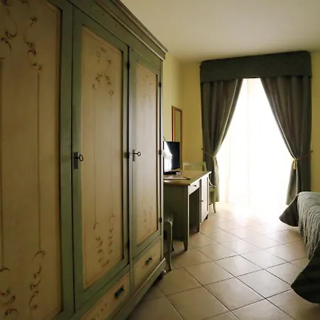 Hotel L'Aquila 拉奎拉